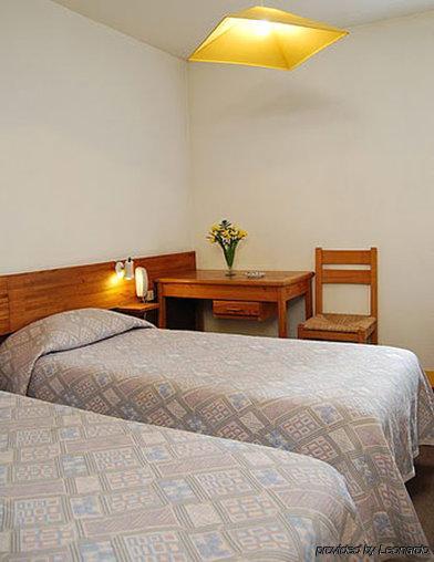 Tourhotel Blois La Chaussée-Saint-Victor الغرفة الصورة